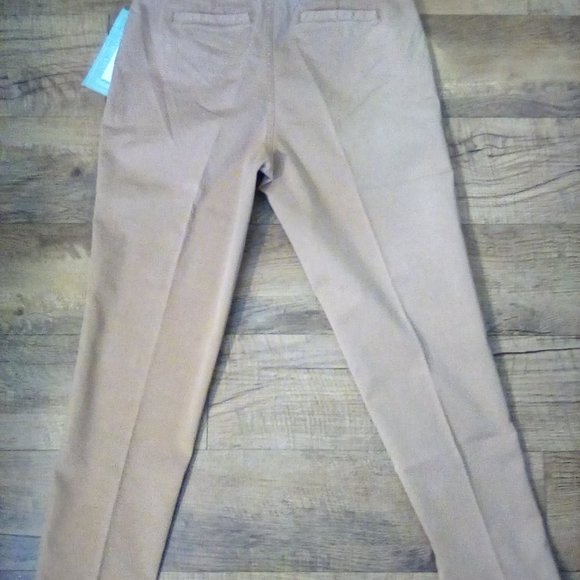 Coldwater Creek Clothing - Picture 2 of 3